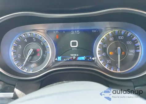 2018 Chrysler 300 Limited из США, поврежденный, VIN 2C3CCAEG1JH193695